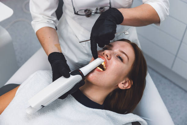 Best Pediatric Emergency Dentist in Delft Colony, CA